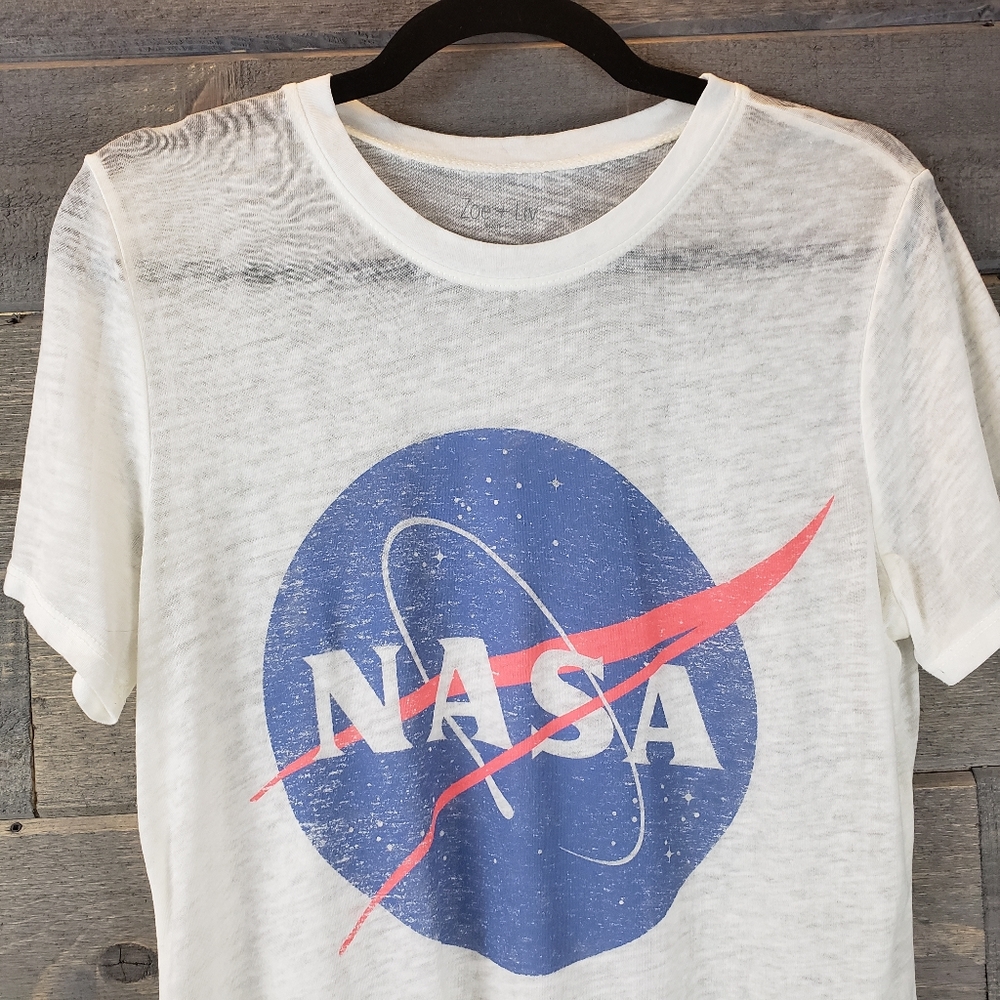 Zoe + Liv NASA Burnout Graphic Tee Medium - Picture 3 of 8